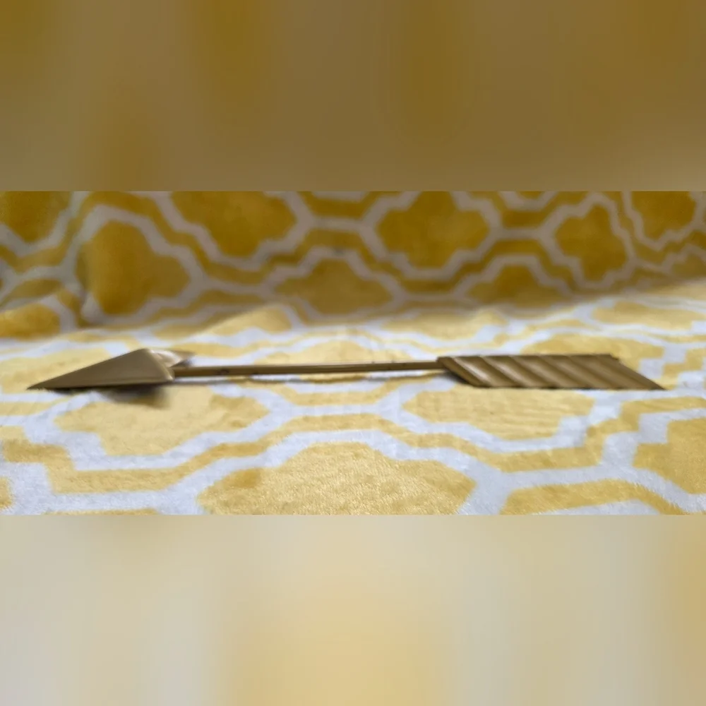 Gold Arrow Wall Decor